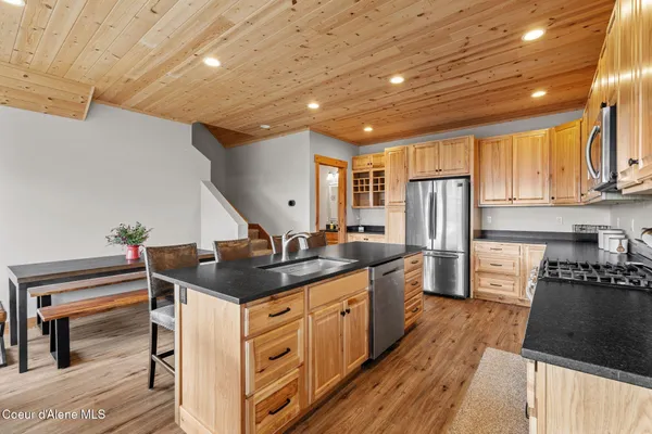 $1,190,000 | 21 Harrison Lane, Sandpoint, ID 83864