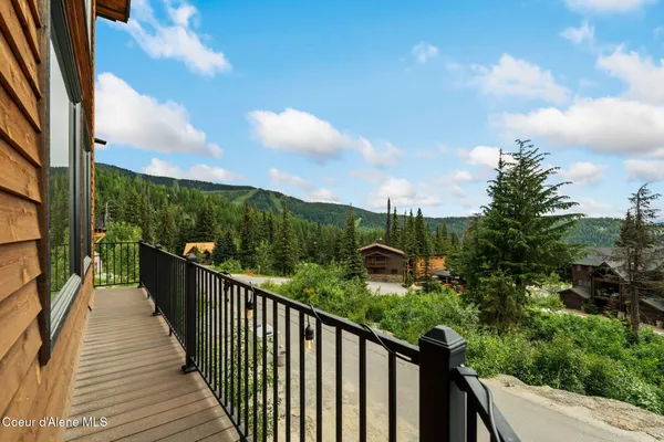 $1,190,000 | 21 Harrison Lane, Sandpoint, ID 83864