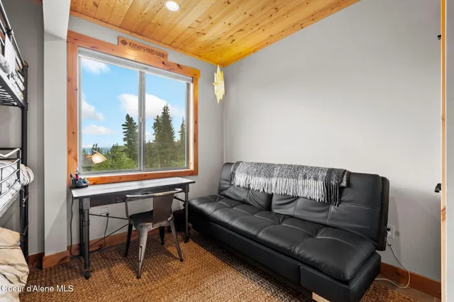 $1,190,000 | 21 Harrison Lane, Sandpoint, ID 83864