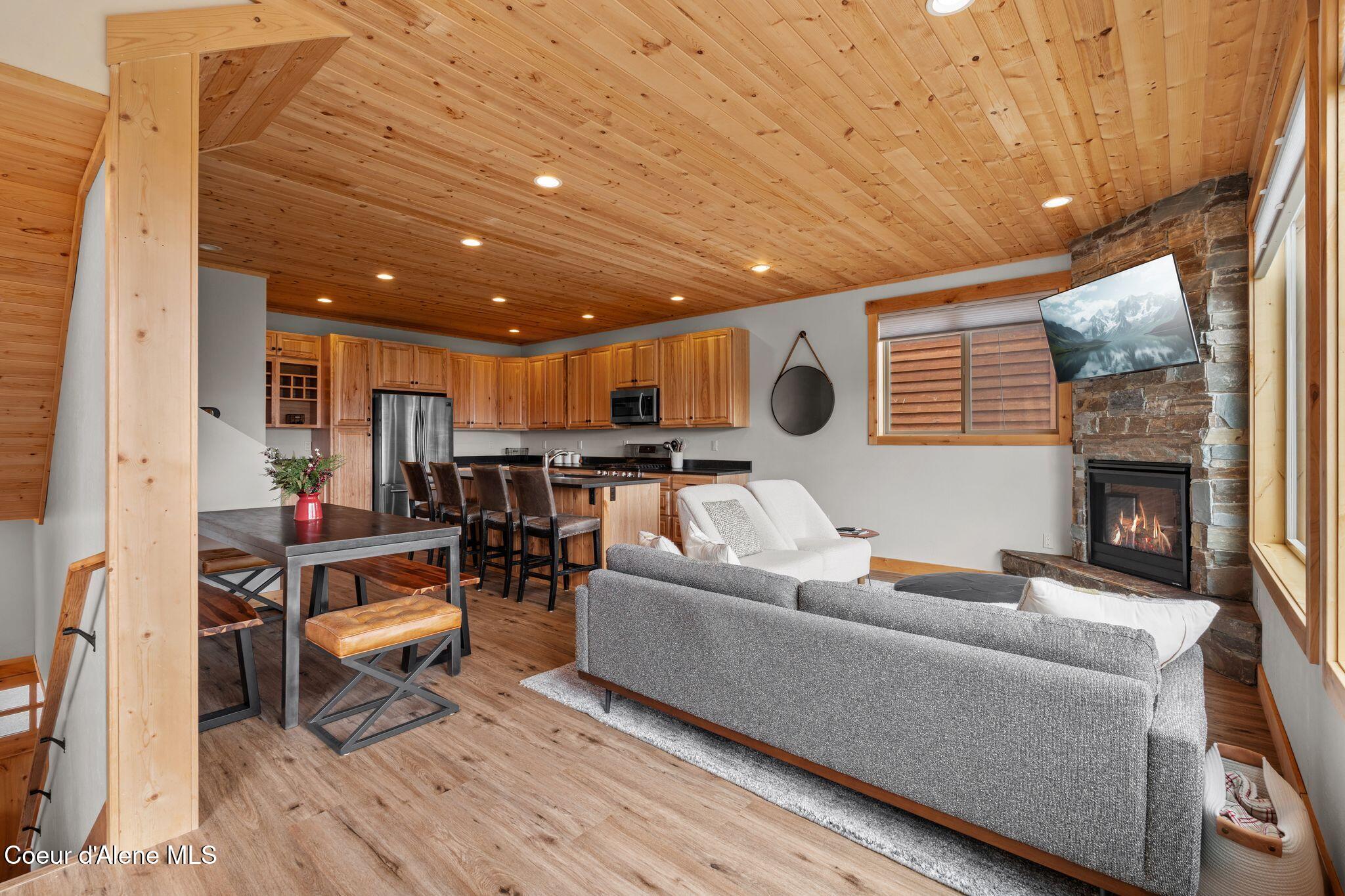 21 Harrison Lane Sandpoint, ID 83864 - Photo 7 of 42 7