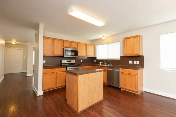 $1,950 | 19842 Hidden Shadow Lane, Cypress, TX 77433