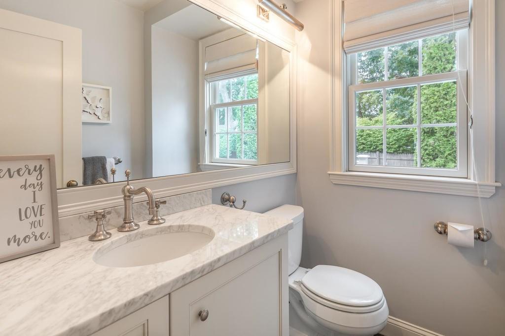 19 Rae Avenue Needham, MA 02492 - Photo 12 of 37