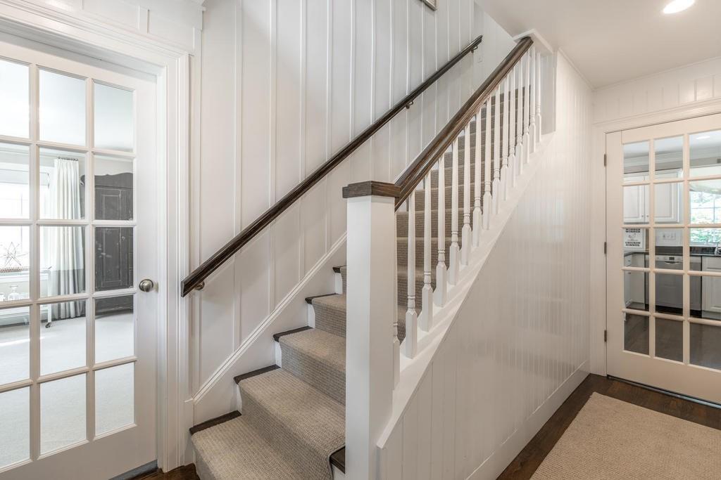 19 Rae Avenue Needham, MA 02492 - Photo 13 of 37