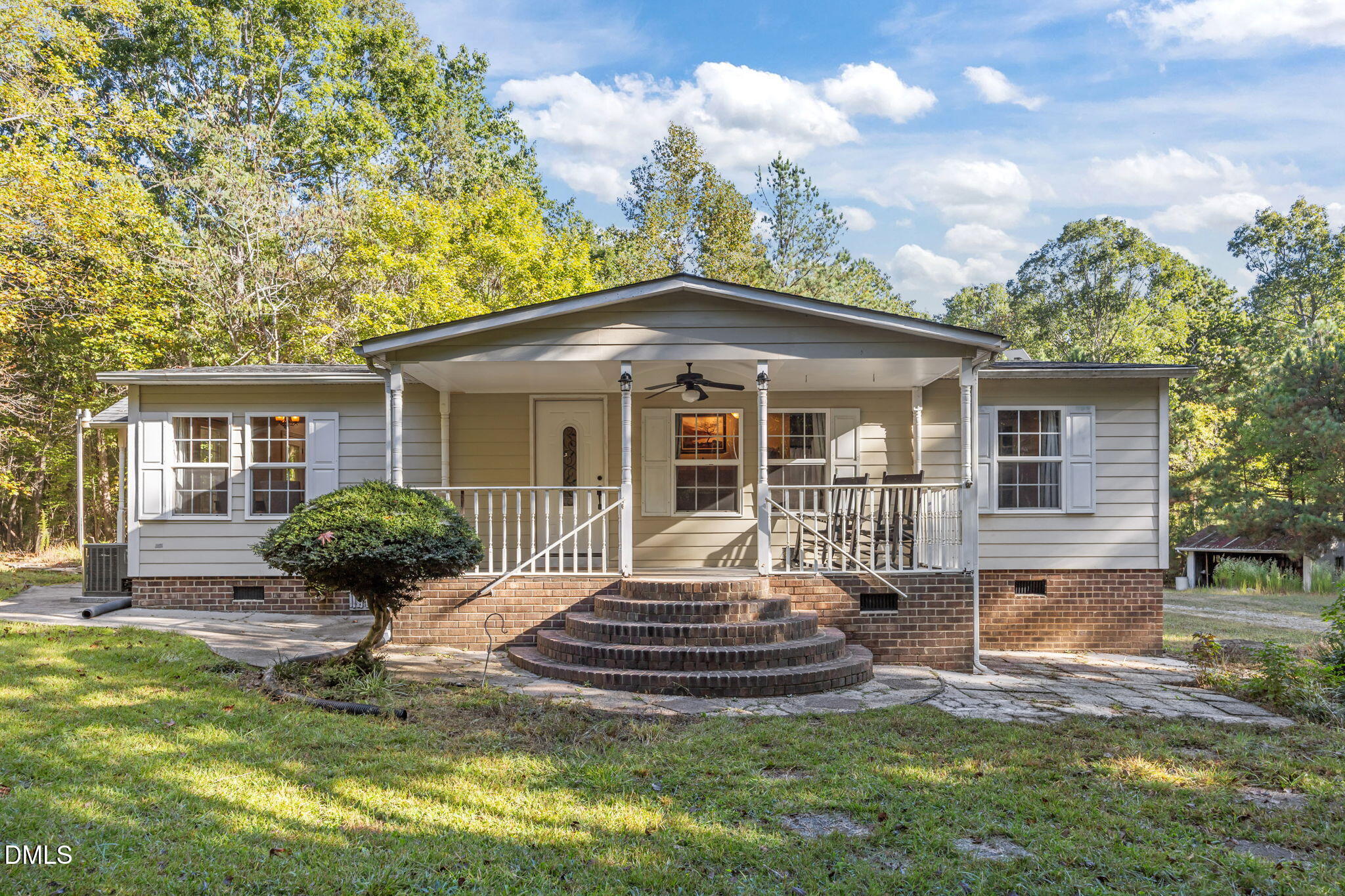 328 Raleigh Farms Road Youngsville, NC 27596 - Photo 1 of 26 1-web-or-mls-IMG_3223