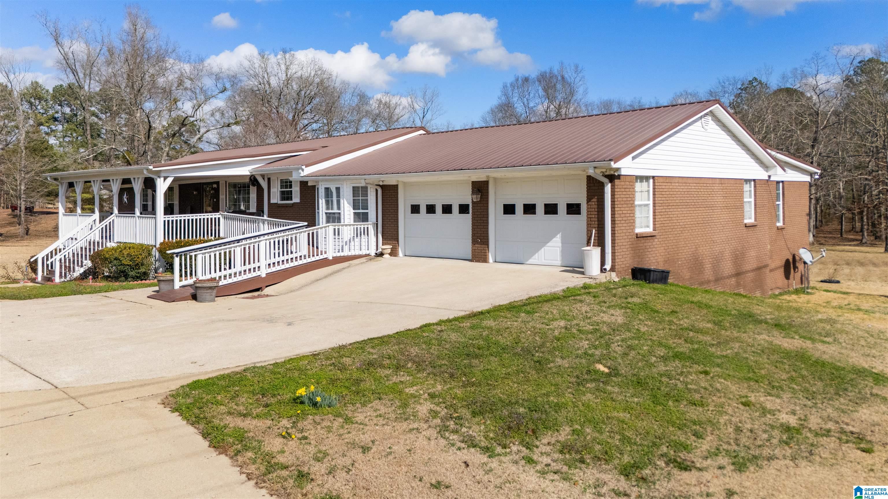6966 Lou George Loop Bessemer, AL 35022 - Photo 4 of 42