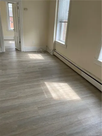 $1,800 | 8 Franklin Avenue, Unit 1, Pearl River, NY 10965