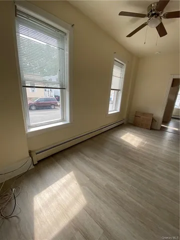 $1,800 | 8 Franklin Avenue, Unit 1, Pearl River, NY 10965