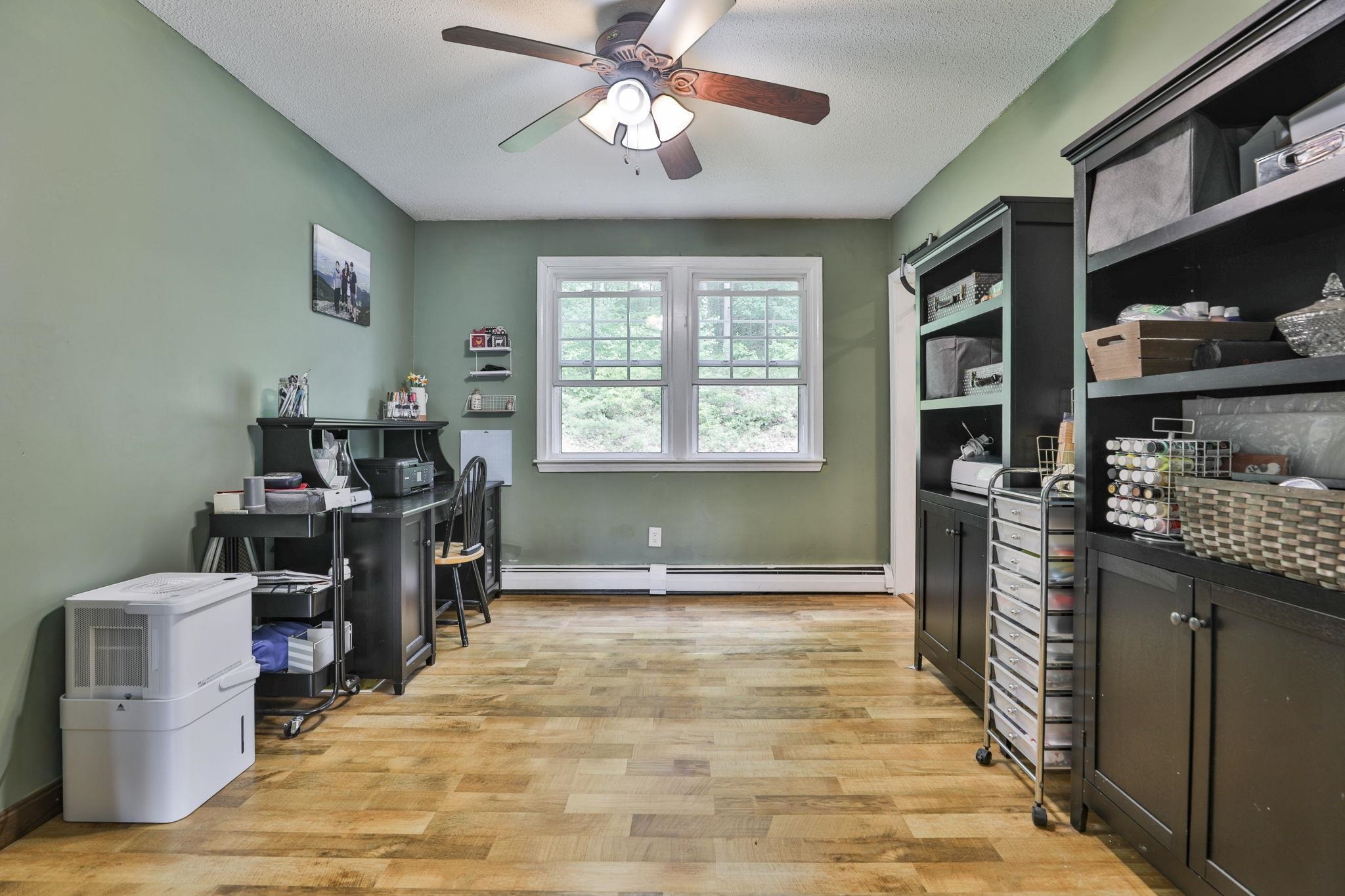 15 Castle Hill Road Pelham, NH 03076 - Photo 21 of 47