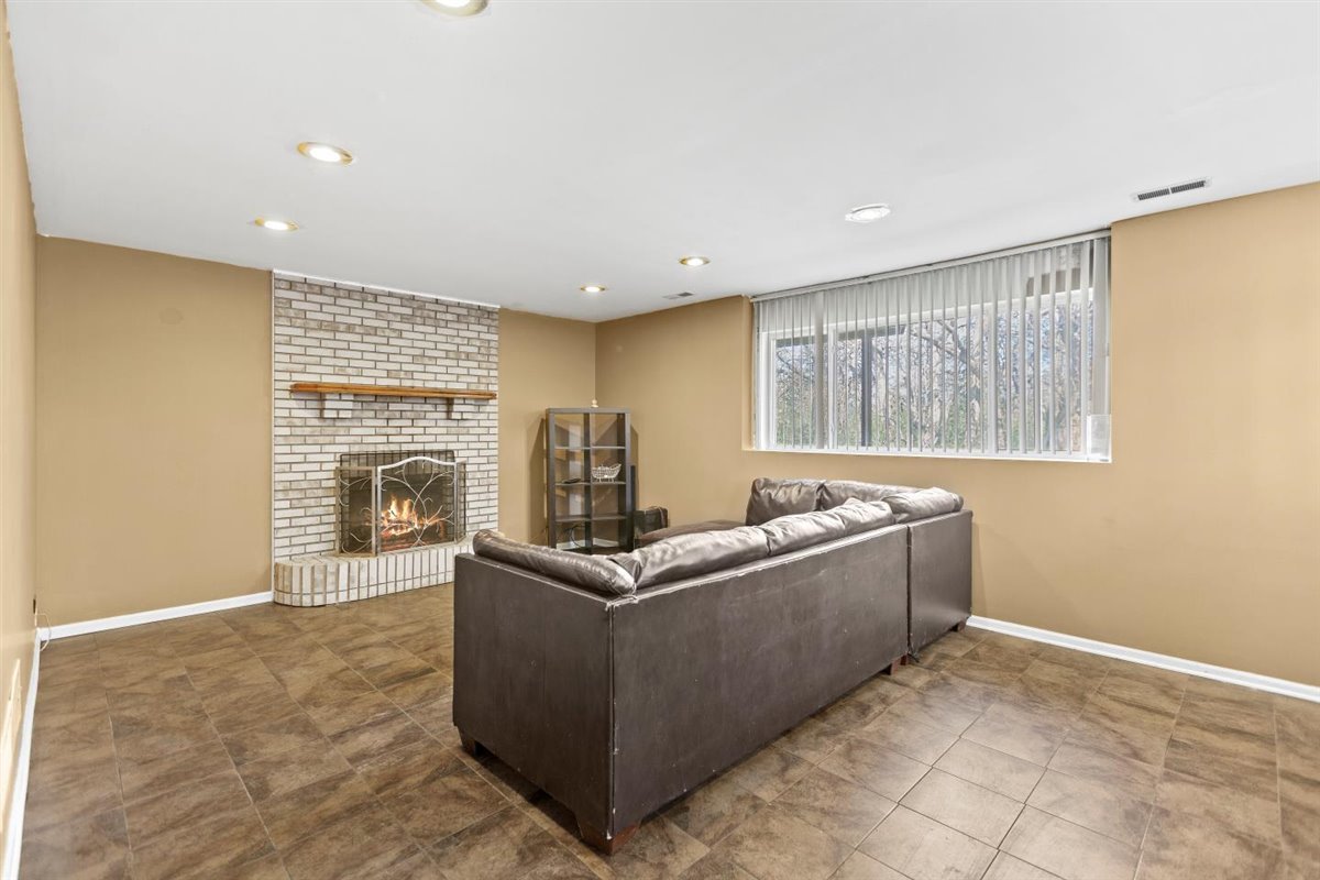 131 Churn Road Matteson, IL 60443 - Photo 14 of 22