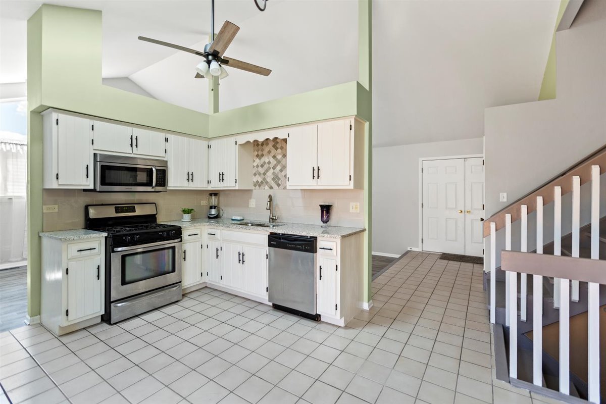 131 Churn Road Matteson, IL 60443 - Photo 5 of 22
