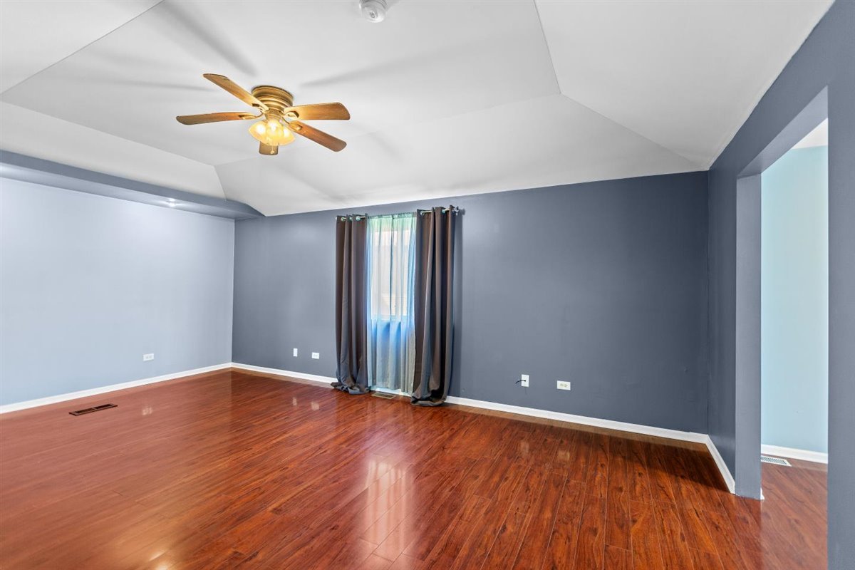 131 Churn Road Matteson, IL 60443 - Photo 8 of 22