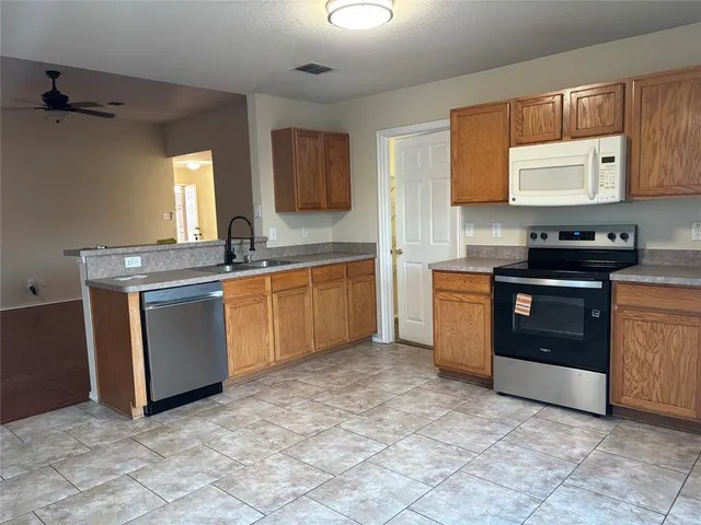 $1,930 | 2812 Morningside Drive, McKinney, TX 75071