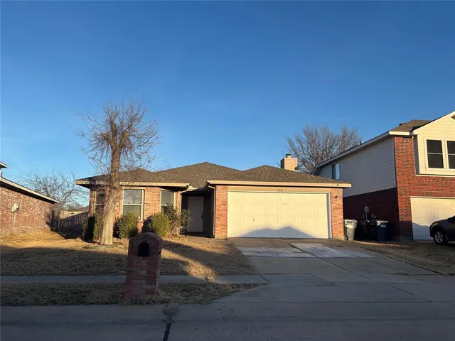 $1,930 | 2812 Morningside Drive, McKinney, TX 75071