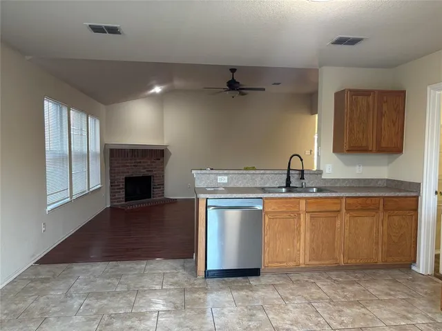 $1,930 | 2812 Morningside Drive, McKinney, TX 75071