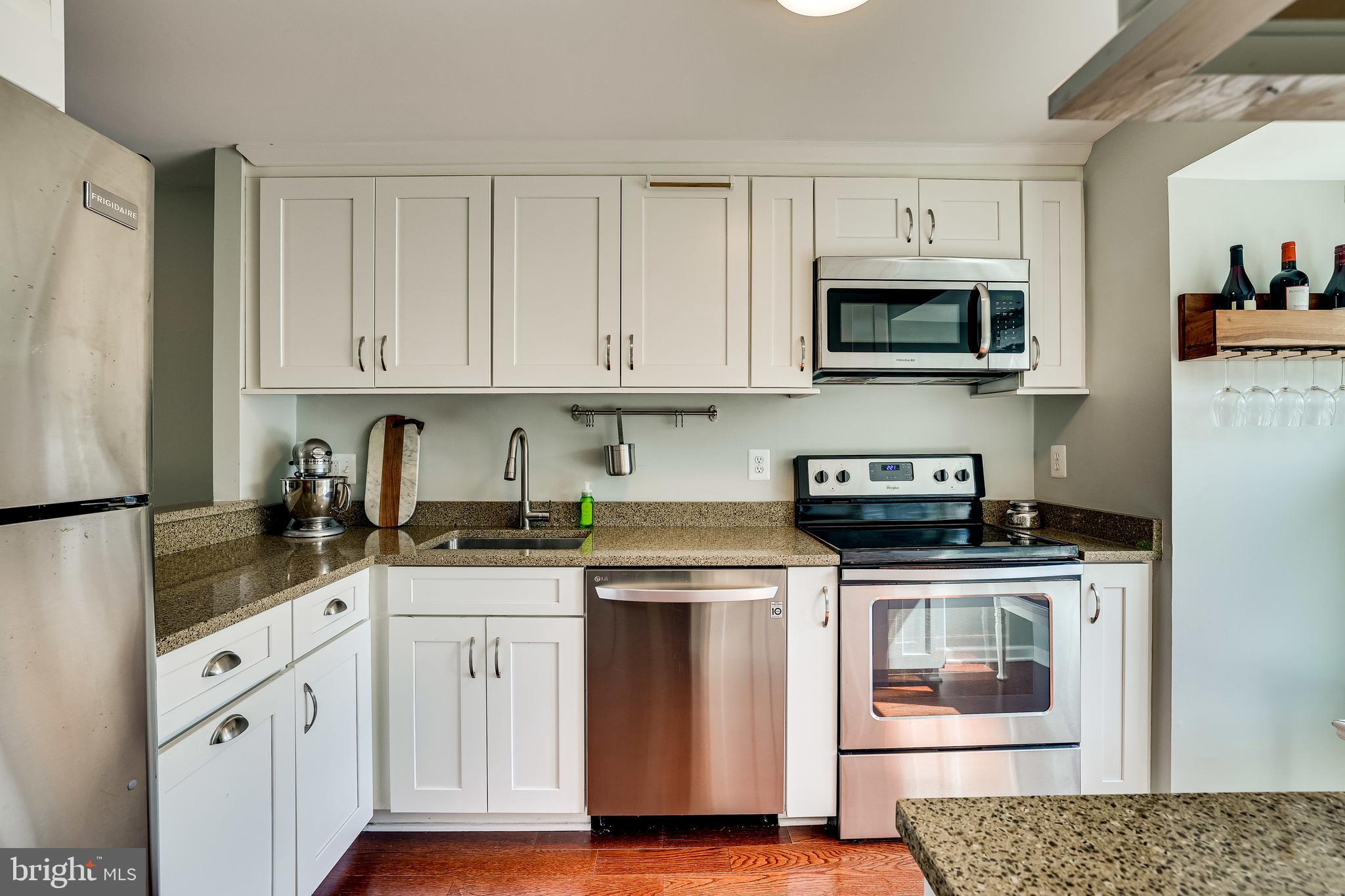 11954 Hollowwind Court Reston, VA 20194 - Photo 11 of 56