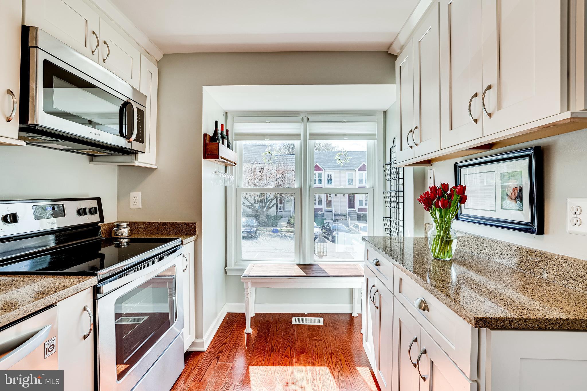 11954 Hollowwind Court Reston, VA 20194 - Photo 13 of 56