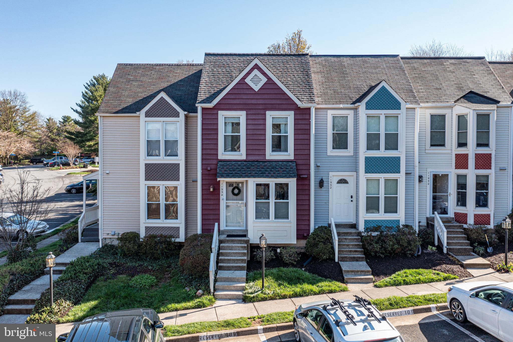 11954 Hollowwind Court Reston, VA 20194 - Photo 6 of 56