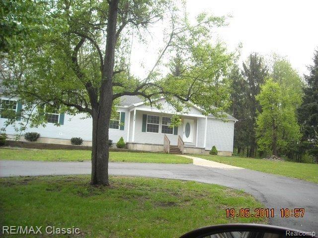 3549 Sleeth Road Commerce Township, MI 48382 - Photo 1 of 10 Sleeth 3549 5-19-11 tt (1).JPG