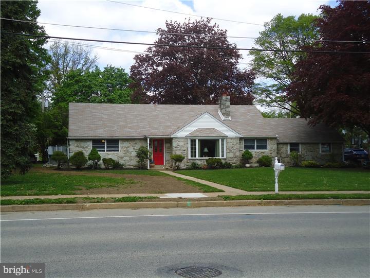 9630 Pine Road Philadelphia, PA 19115 - Photo 2 of 17