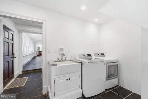 $3,350,000 | 1337 Kingston Avenue, Alexandria, VA 22302