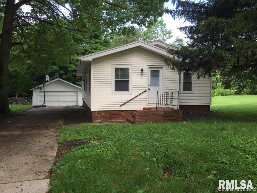 3705 Sangamo Heights Road Springfield, IL 62702 - Photo 1 of 19