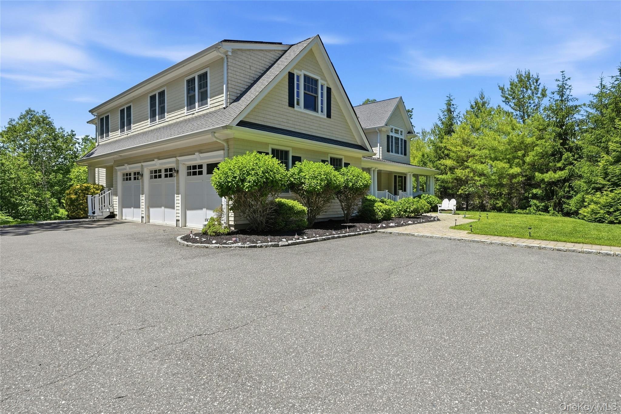 1330 Ridge Road Laurel Hollow, NY 11791 - Photo 45 of 47 3 Car Garage