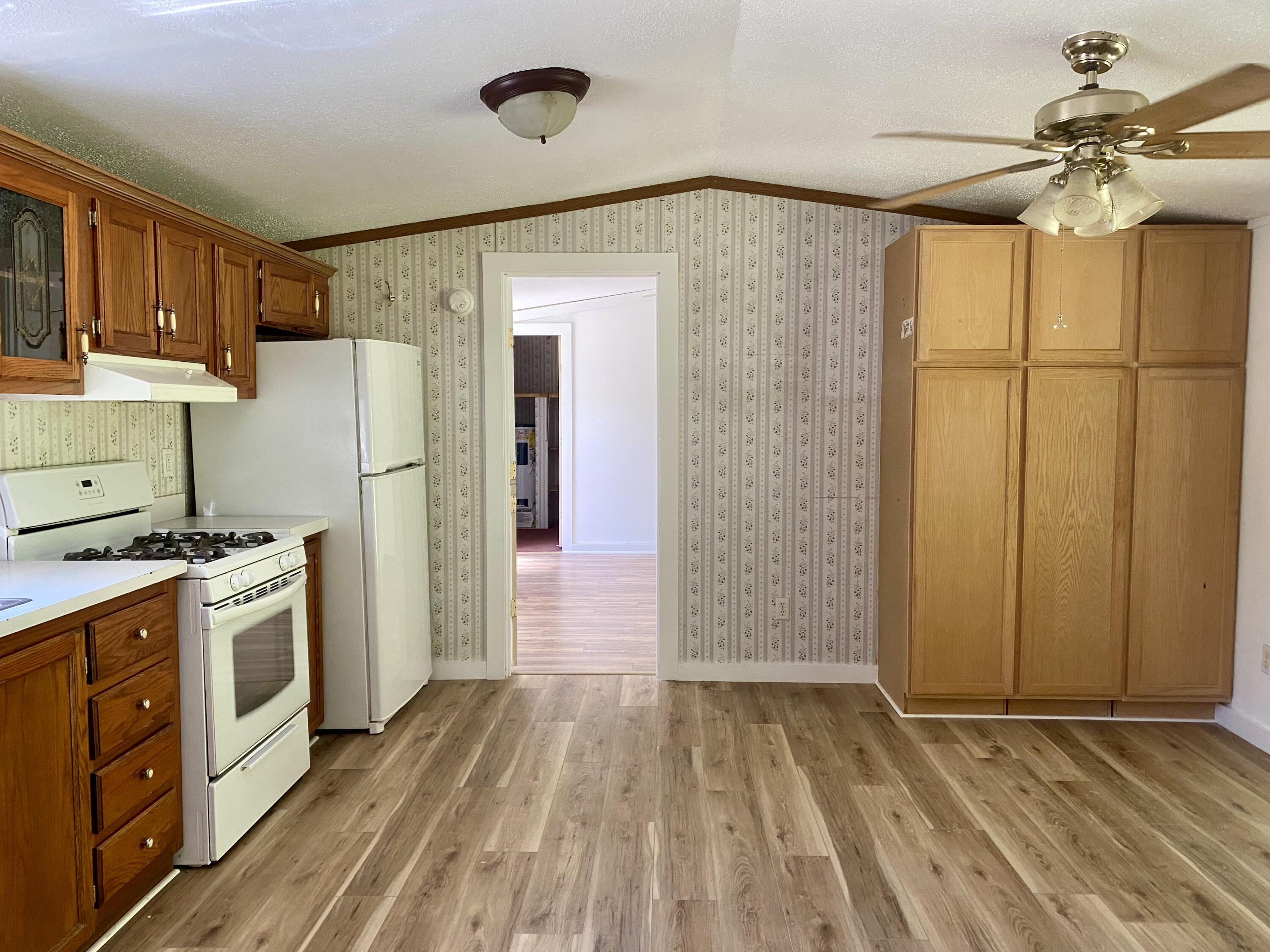 2515 Cihak Road East Jordan, MI 49727 - Photo 6 of 18 Gallery Image 6