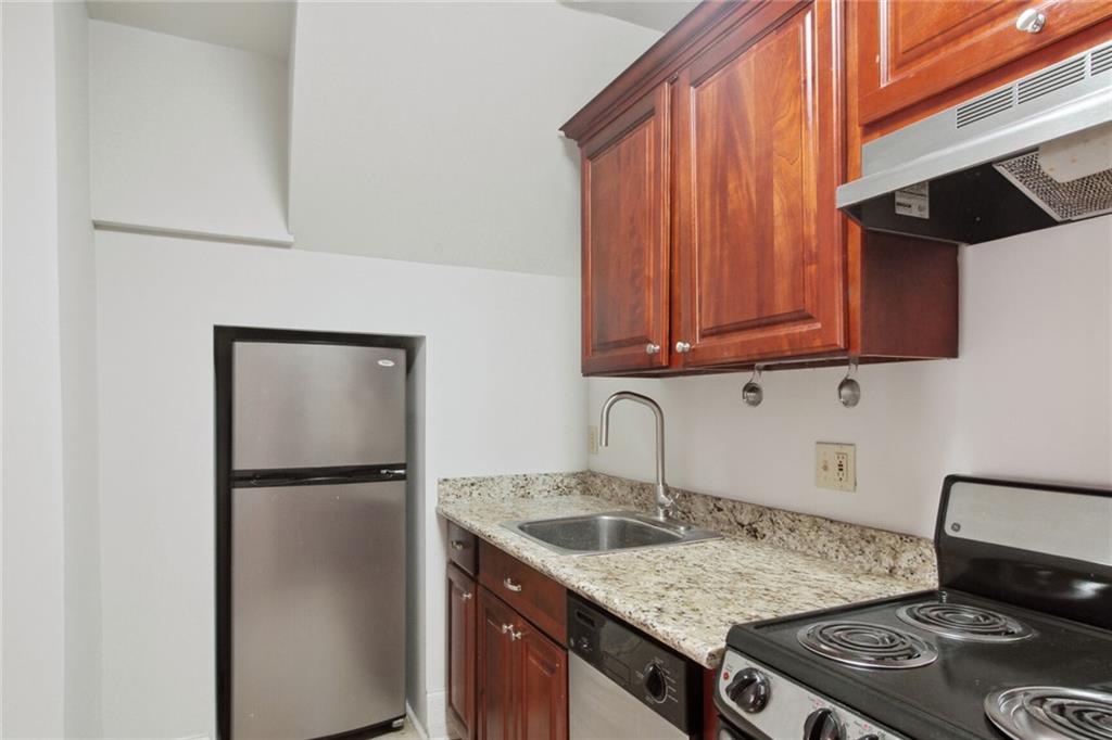 317 Royal Street, Unit 1 New Orleans, LA 70130 - Photo 9 of 10