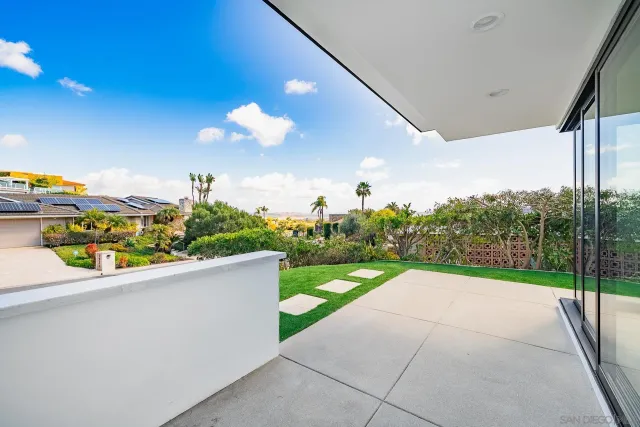 $6,550,000 | 1542 Copa De Oro Drive, La Jolla, CA 92037