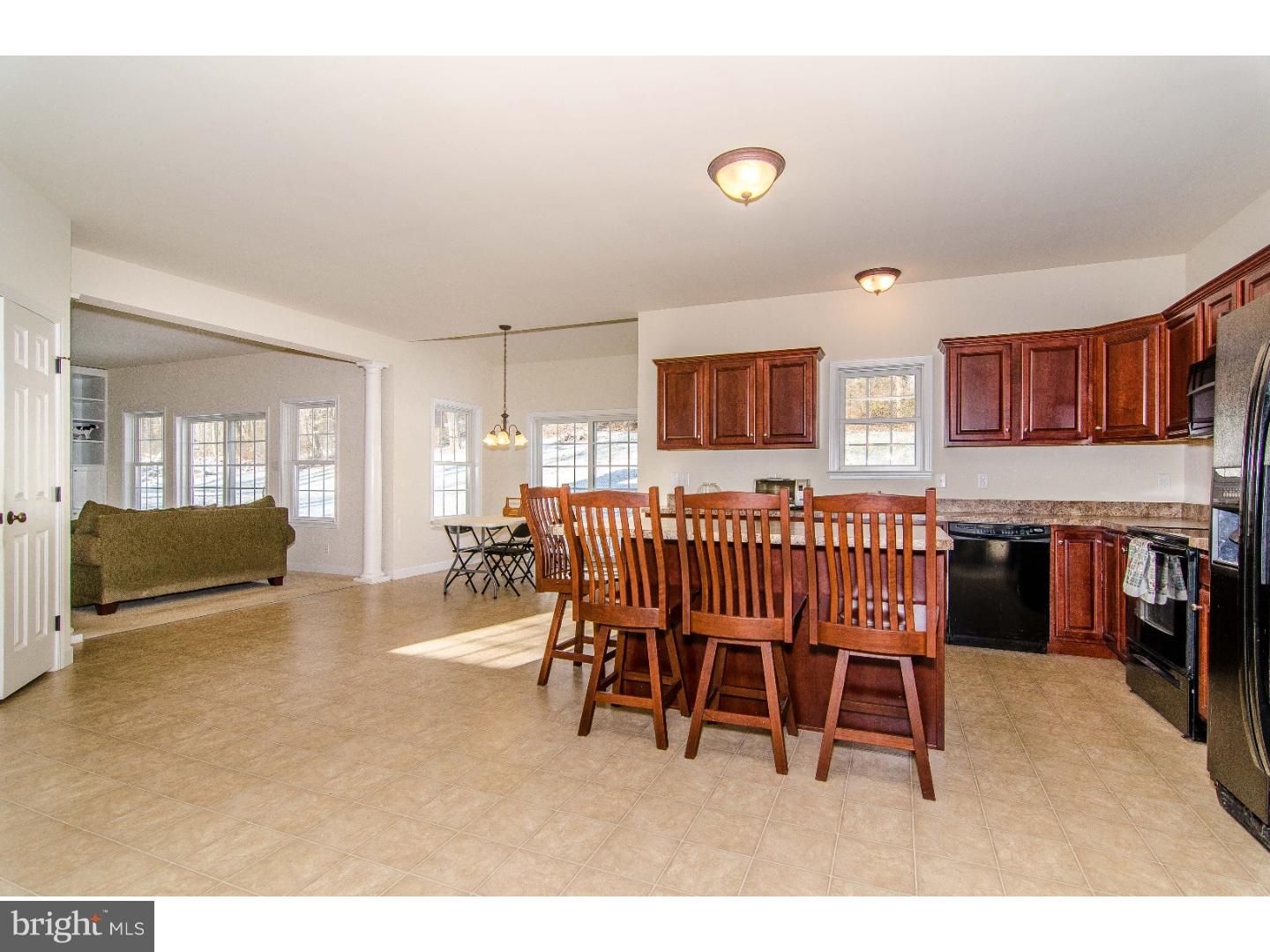 459 Rock Run Road Pottstown, PA 19465 - Photo 8 of 23 Breakfast Room
