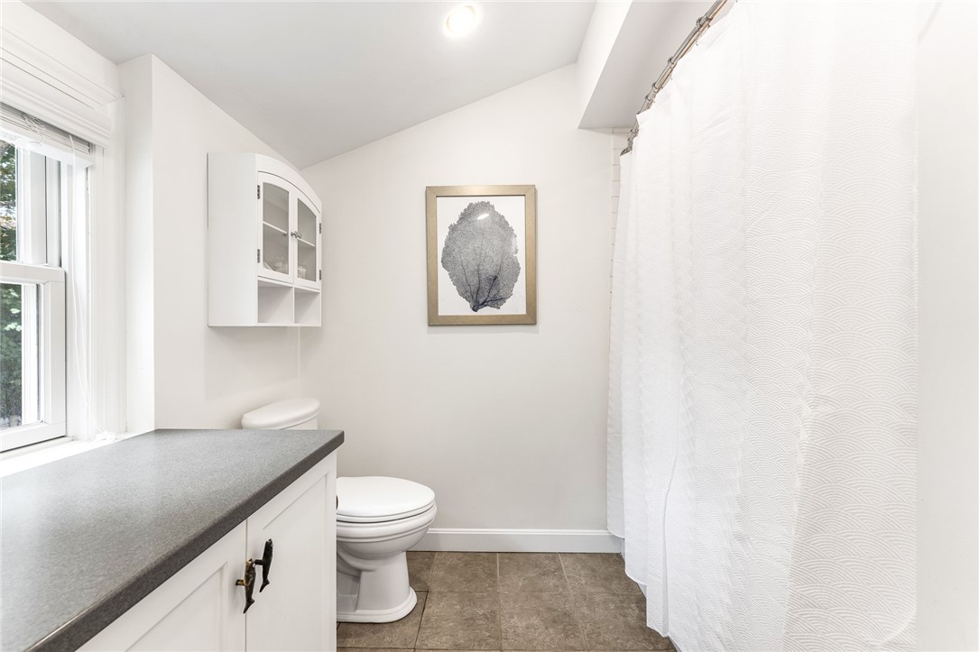 35 Anchorage Way Barrington, RI 02806 - Photo 30 of 44