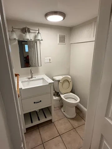 $3,500 | 84 Thorndike Street, Unit B, Cambridge, MA 02141