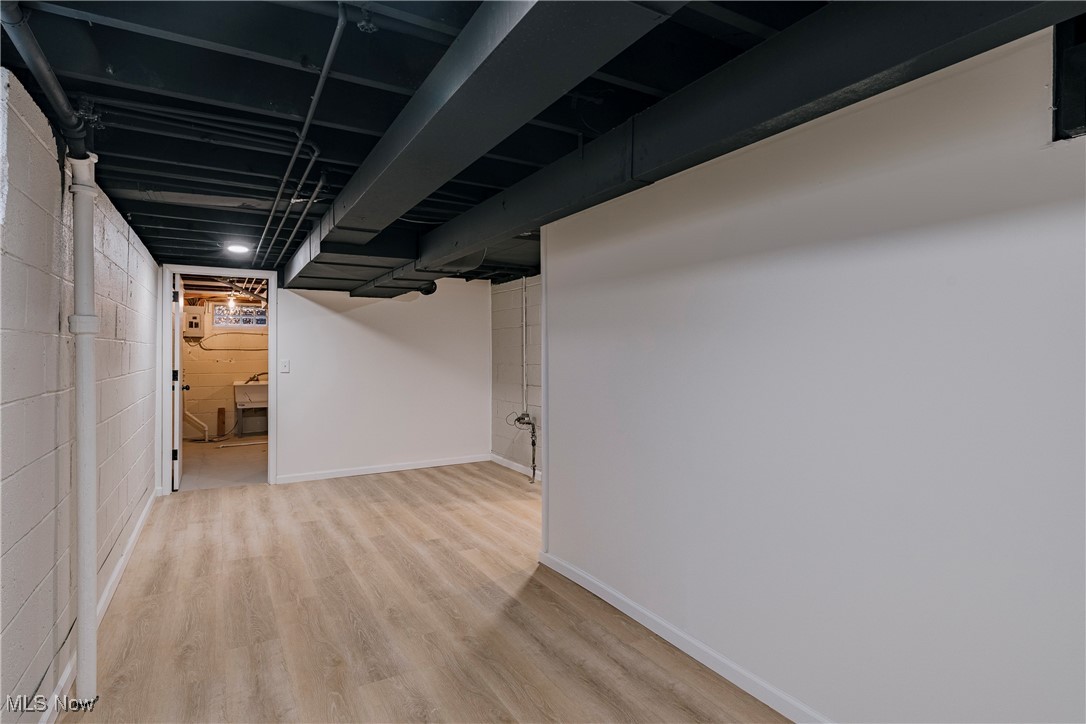 4971 South Sedgewick Road Cleveland, OH 44124 - Photo 30 of 37 Gallery Image 30