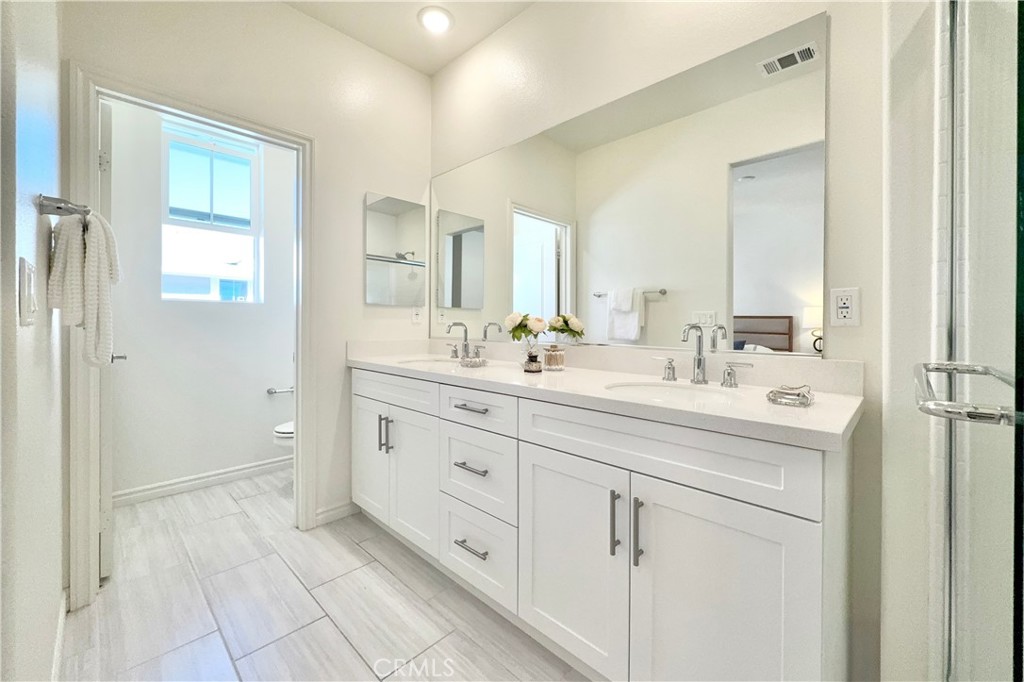 17914 Goodyear Carson, CA 90746 - Photo 16 of 31