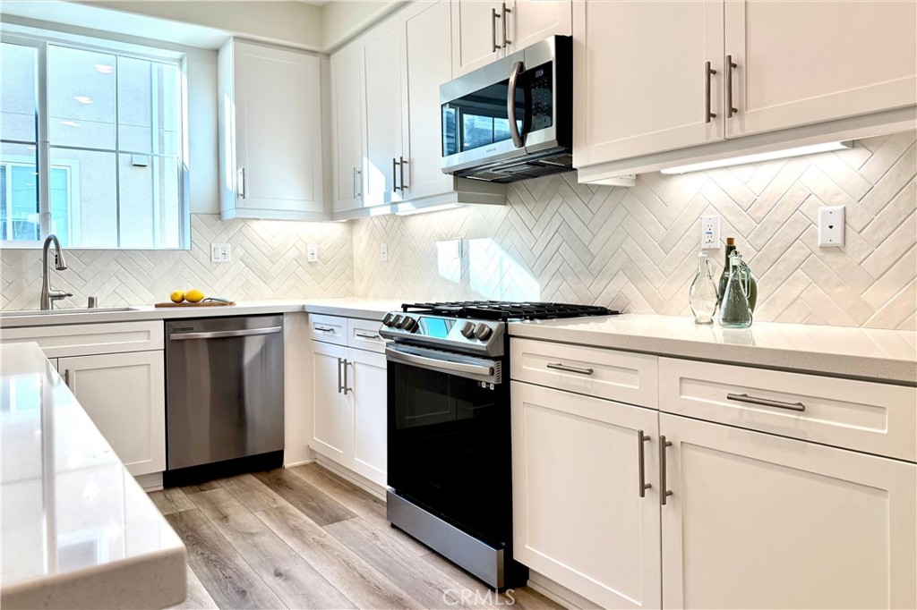 17914 Goodyear Carson, CA 90746 - Photo 4 of 31