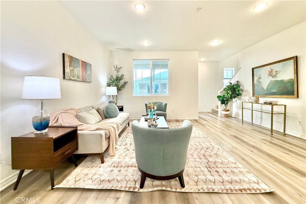 17914 Goodyear Carson, CA 90746 - Photo 7 of 26