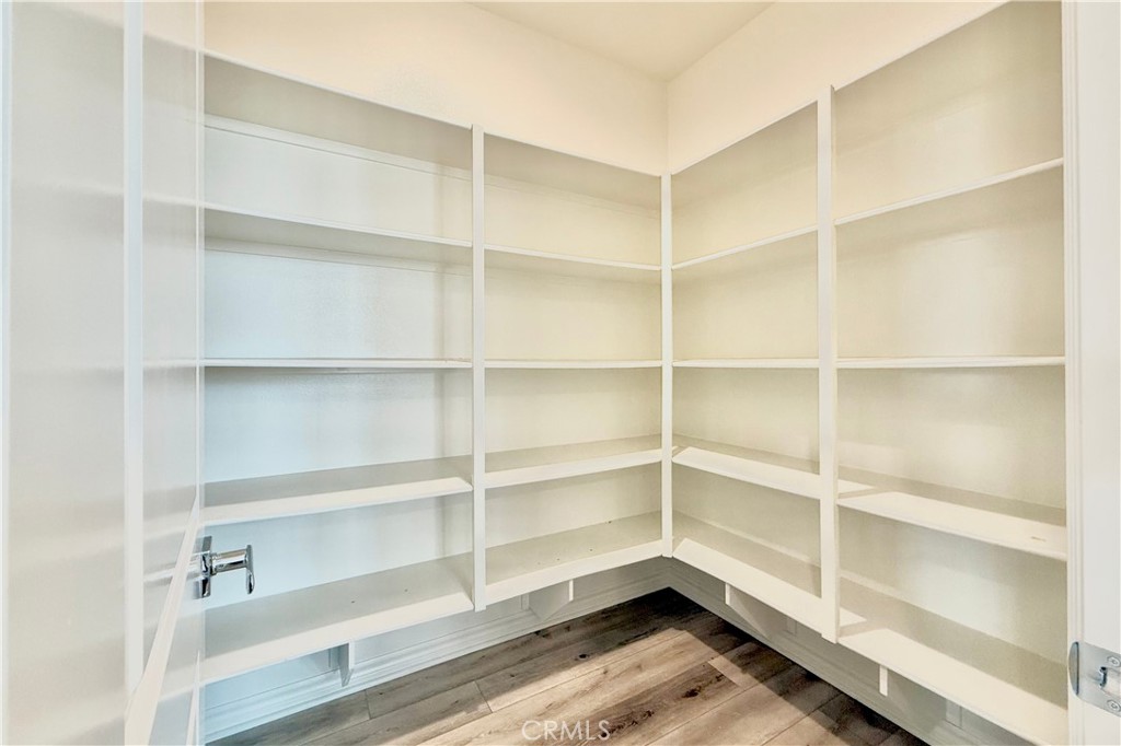 17914 Goodyear Carson, CA 90746 - Photo 7 of 31