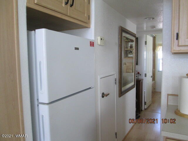 1819 Juniper Ridge Drive Show Low, AZ 85901 - Photo 8 of 23