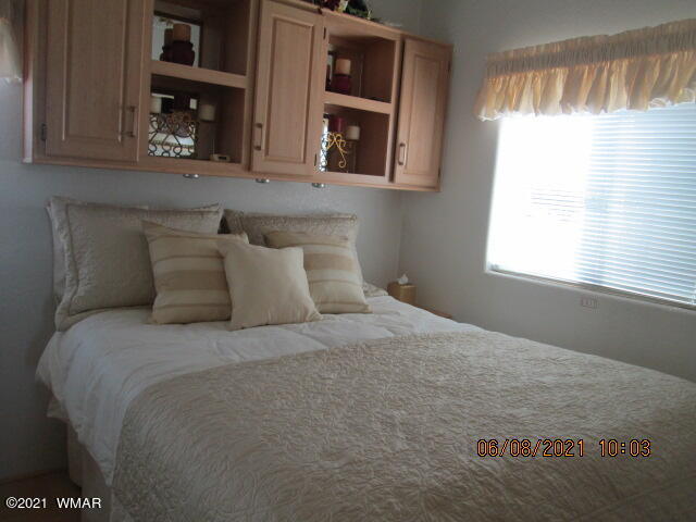 1819 Juniper Ridge Drive Show Low, AZ 85901 - Photo 9 of 23