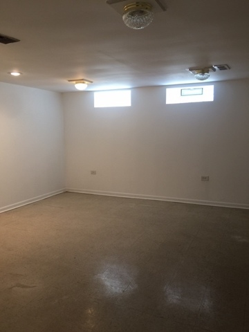 10071 Frontage Road, Unit G Skokie, IL 60077 - Photo 18 of 22 a view of empty room