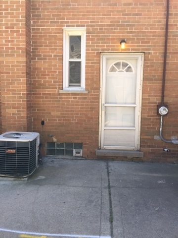 10071 Frontage Road, Unit G Skokie, IL 60077 - Photo 21 of 22 a view of a door of a house