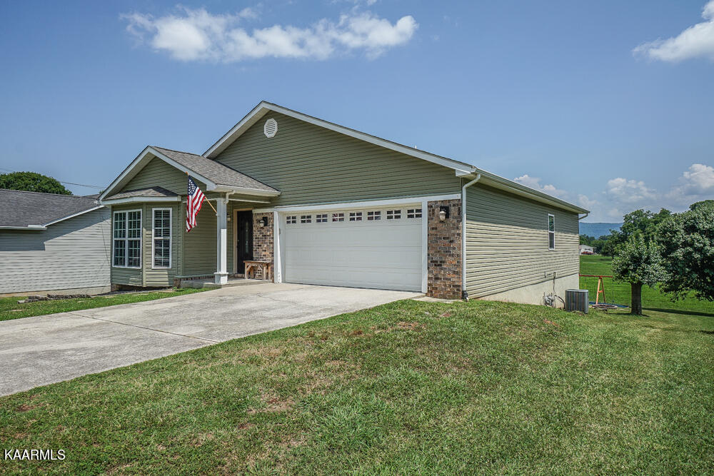 314 Waters Road Maryville, TN 37803 - Photo 4 of 50 DSC03017
