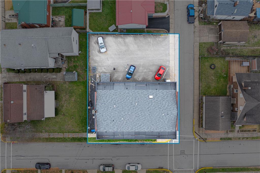 802 Horner Street Brackenridge, PA 15014 - Photo 4 of 9 an aerial view of a house