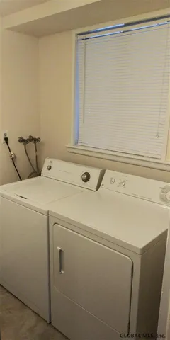 $2,595 | 12 Evergreen Avenue, Clifton Park, NY 12065