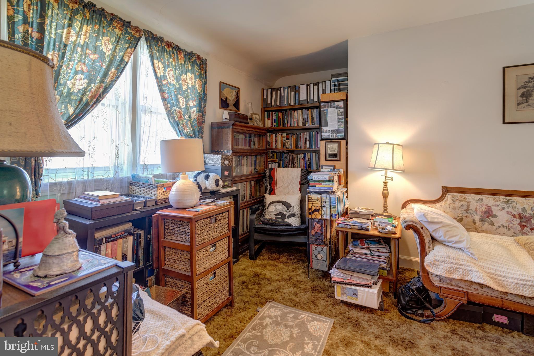 261 East Township Line Road Upper Darby, PA 19082 - Photo 4 of 12