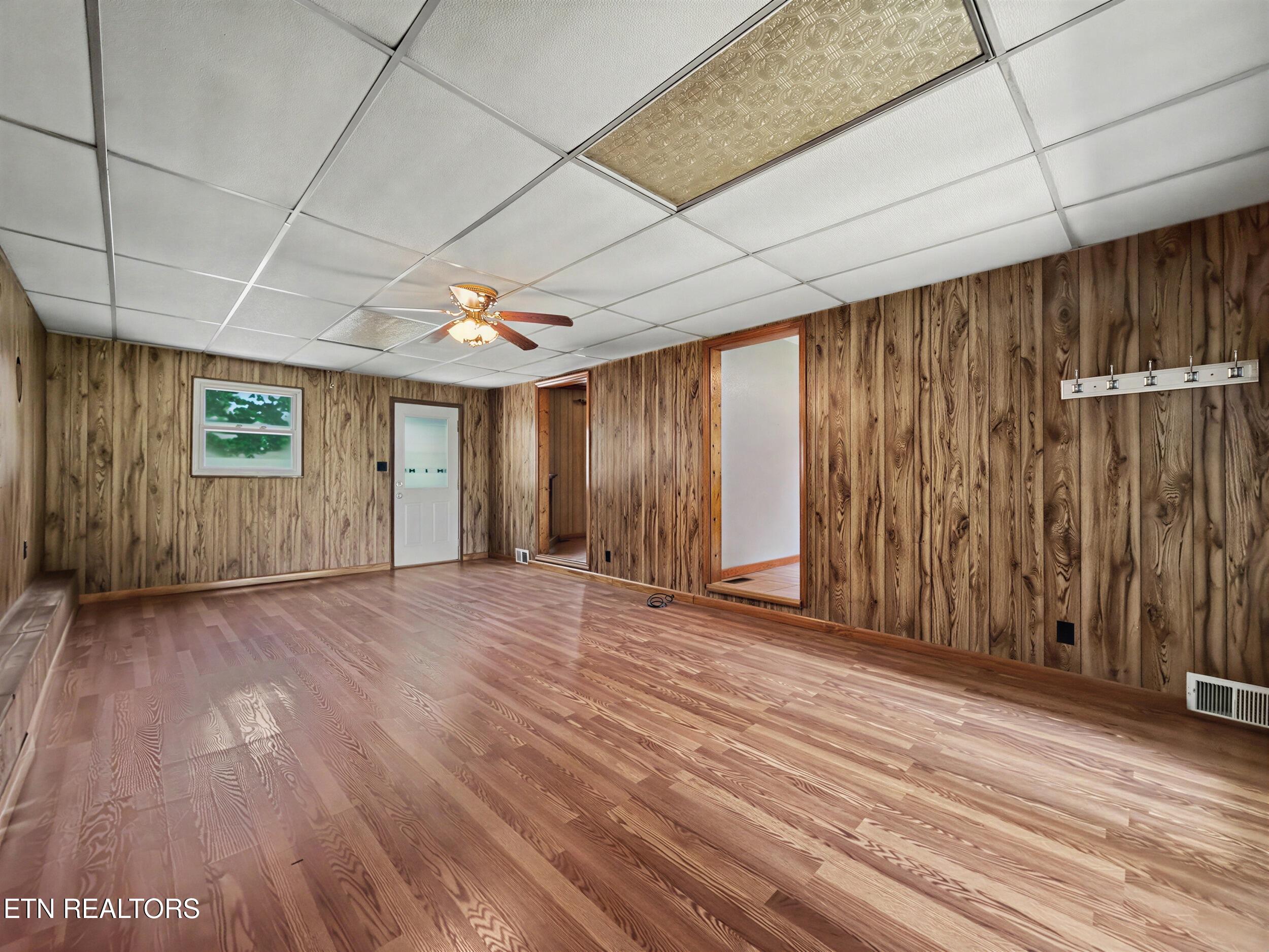 515 Morrell Street Newport, TN 37821 - Photo 18 of 44 12_(3)