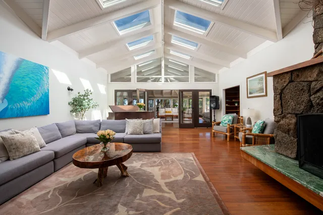 $2,300,000 | 45-3503 Kahana Drive, Honokaa, HI 96727