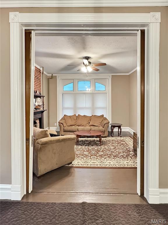 405 Cedar Street Washington, MO 63090 - Photo 14 of 54