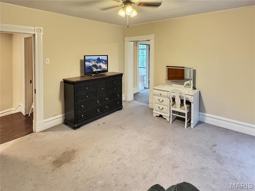 405 Cedar Street Washington, MO 63090 - Photo 37 of 54