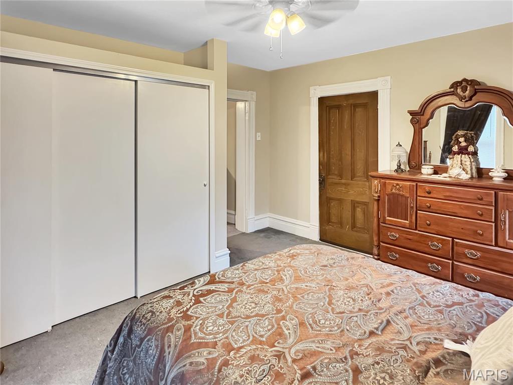 405 Cedar Street Washington, MO 63090 - Photo 39 of 54